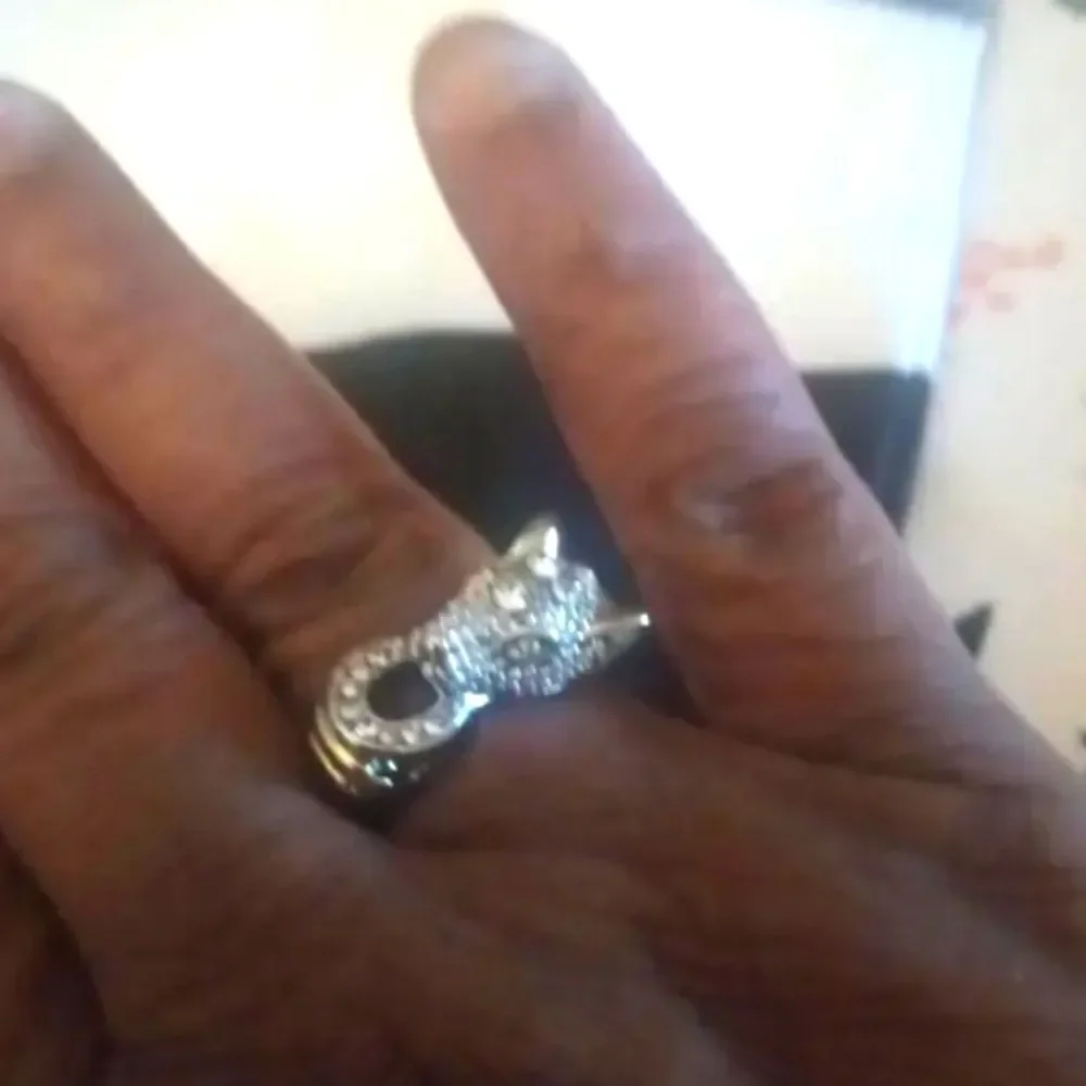 Vintage Simulated Diamond Unisex Leopard Shape Ring Sz 8